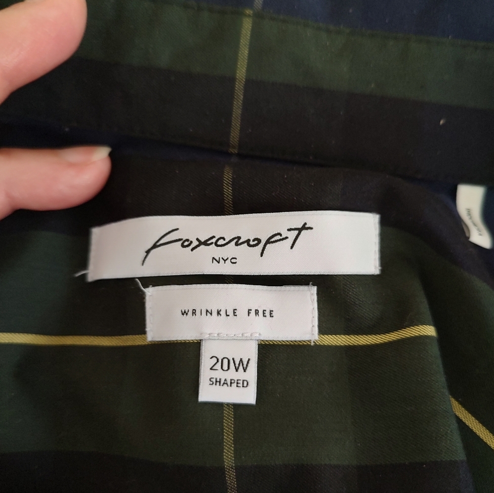 Foxcroft Tina Lenox Tartan Plaid Button Down Shirt Black Blue Green 20W Shaped - Picture 5 of 9